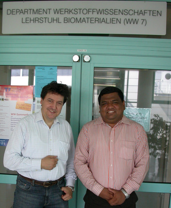 Zum Artikel "Prof. Bikramjit Basu (ITT Kampur, India) zu Gast am Lehrstuhl Biomaterialien"