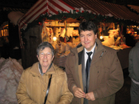 Prof. S. Braslavsky und Prof. Boccaccini auf den Weihnachtsmarkt in Erlangen