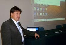 Prof. Boccaccini hält seinen Vortrag in Italien