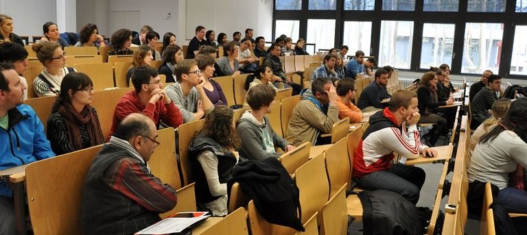 Emerging Fields Initiative: 10. „TOPbiomat“ Seminar