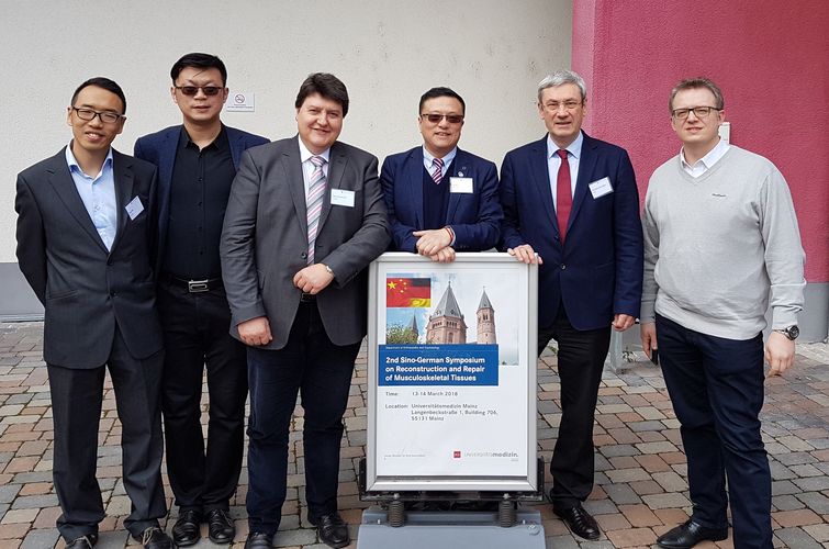 Teilnehmer des 2. Deutsch-Chinesischen Symposium für Rekonstruktion und Reparatur von Muskel-Skelett-Geweben am 13.-14. März 2018