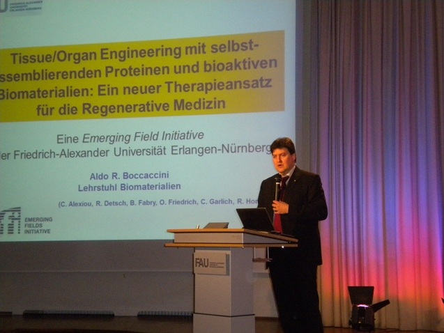 Zum Artikel "Emerging Field Vortrag: TOPbiomat"