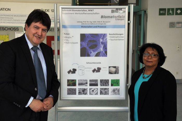 Prof. Boccaccini mit Dr. Sanjukta Deb