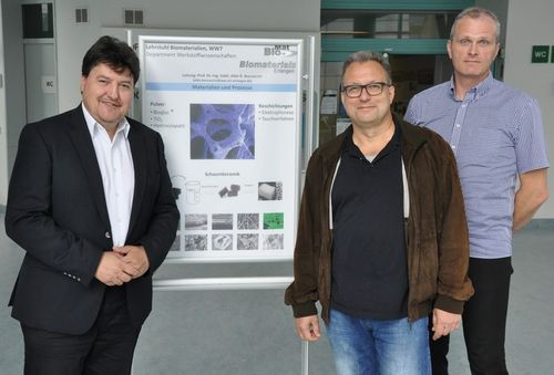 Zum Artikel "Besuch von Prof. Bernhard Hensel (Max Schaldach Endowed Professorship für Biomedical Technology)"