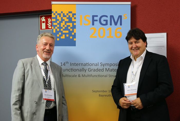 Zum Artikel "Prof. Boccaccini: Plenarvortrag beim 14. Int. Symposium über Functionally Graded Materials in Bayreuth"