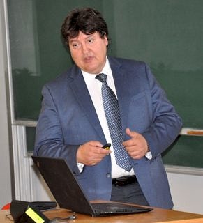 Prof. Boccaccini beim Sommer Kolloquium 2019.