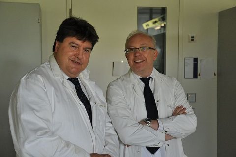 Prof. Boccaccini und Prof Swieszkowski im Labor