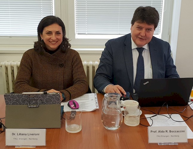 Prof. Boccaccini und Dr. Liverani beim Berichtstreffen des Projekts FunGlass.