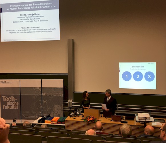 Svenja Heise, bei ihrer Präsentation zu ihrem Promotionsthema.