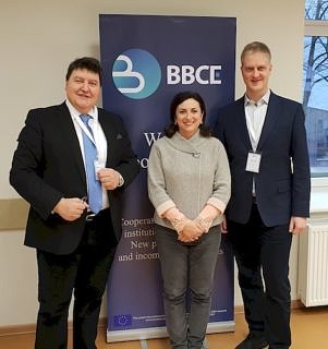 Prof. Boccaccini zusammen mit Dr. Liverani und Prof. Locs, beim BBCE kick off meeting.