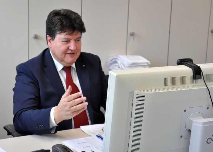 Prof. Boccaccini während seines online Vortrags.