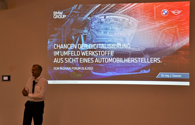 Redner des DGM Regionalforums