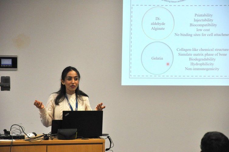 Dr. Farnaz Ghorbani während ihres Vortrages