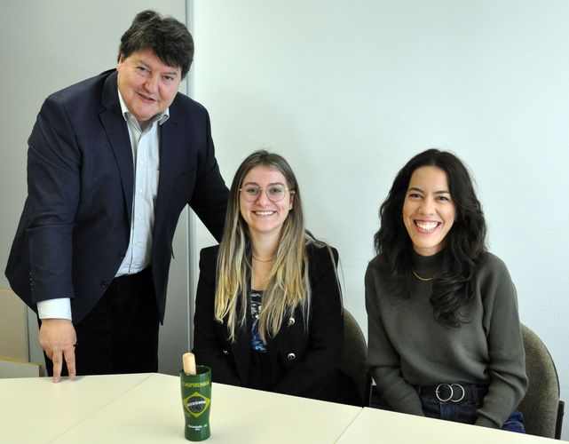 Bild von Prof. Boccaccini, Clara Dourado Fernandes und Isabela Karina Della Flora