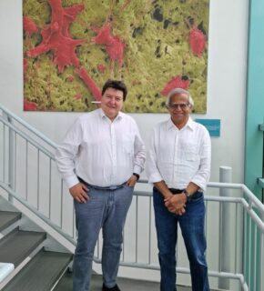 Zum Artikel "Prof. Rajendra K. Bordia (Clemson University, USA) zu Besuch am Lehrstuhl Biomaterialien"