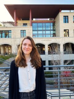 Zum Artikel "Lisa Schöbel beginnt ihren Forschungsaufenthalt an der Stanford University"