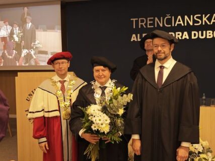 Symbolbild zum Artikel. Der Link öffnet das Bild in einer großen Anzeige.