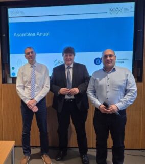 Symbolbild zum Artikel. Der Link öffnet das Bild in einer großen Anzeige.